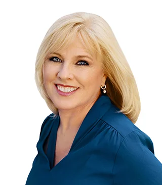 Portrait of Dana Smith, Realtor.