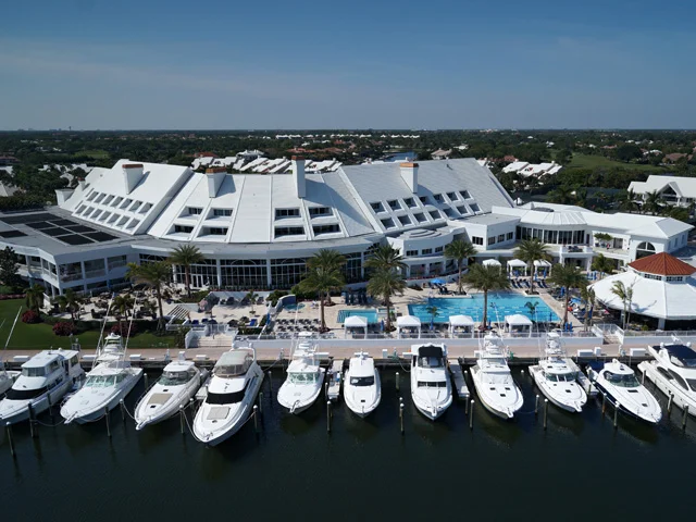 admiralsaerial_640_01