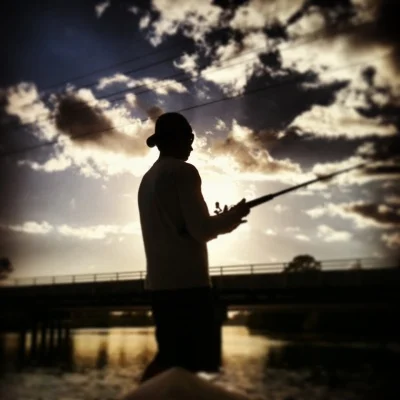 chris_fishing_400