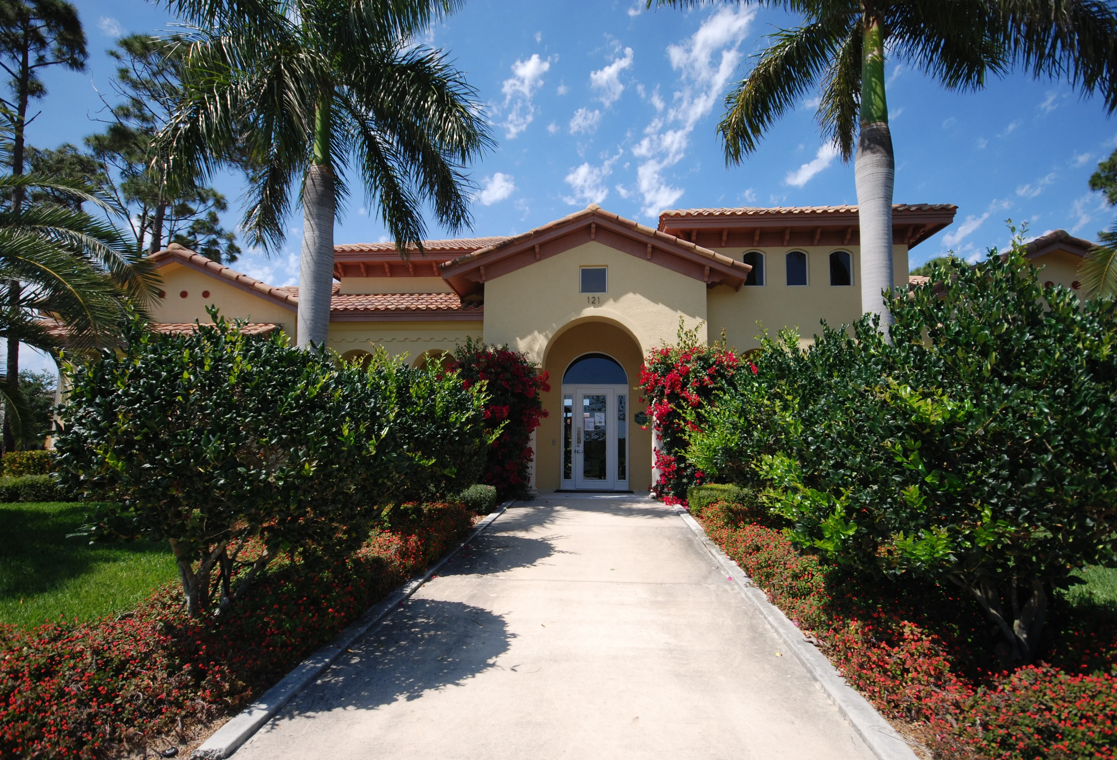 clubhouse1_3627