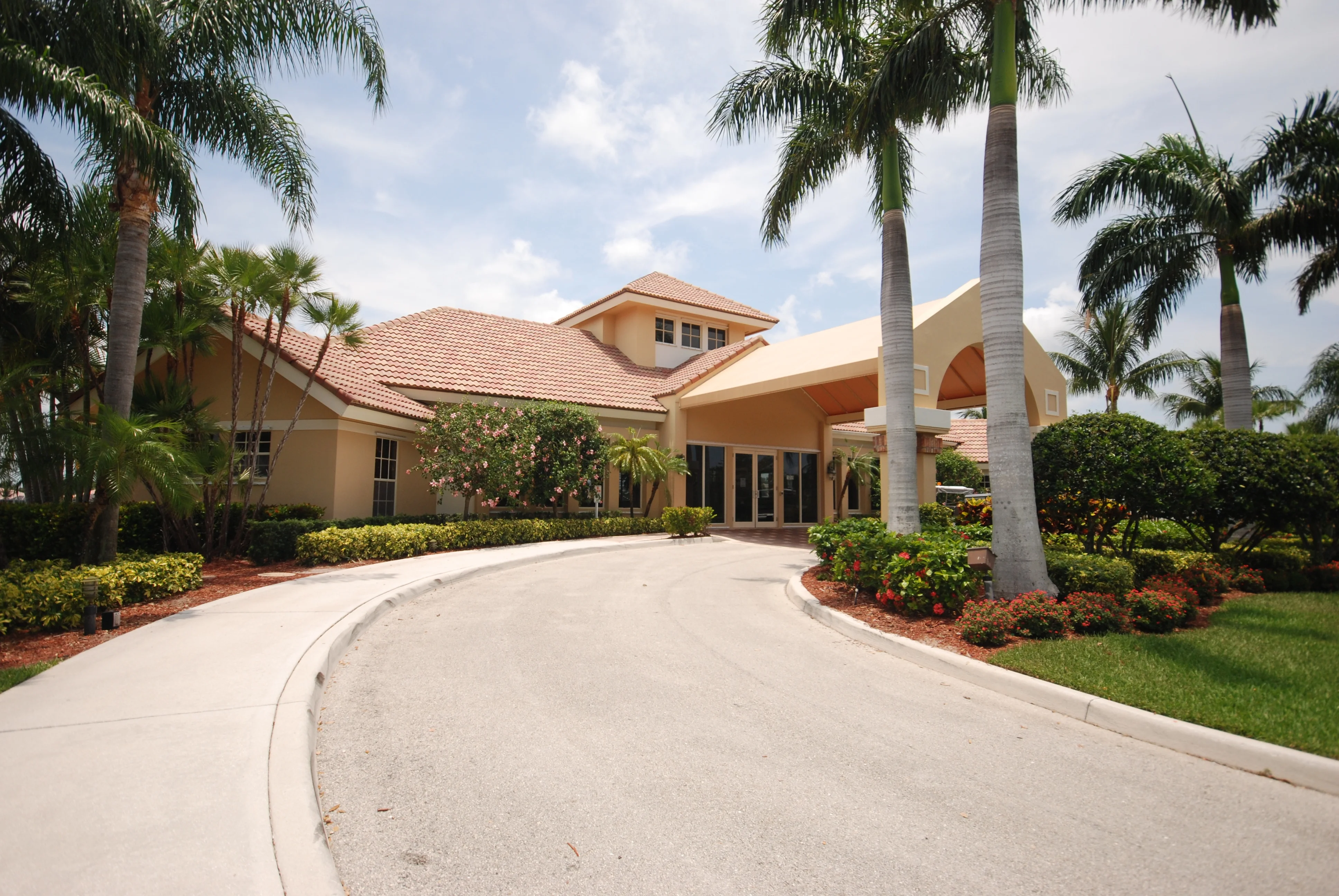 clubhouse2_3872