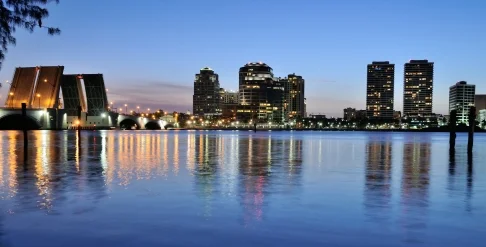 westpalmskyline_486