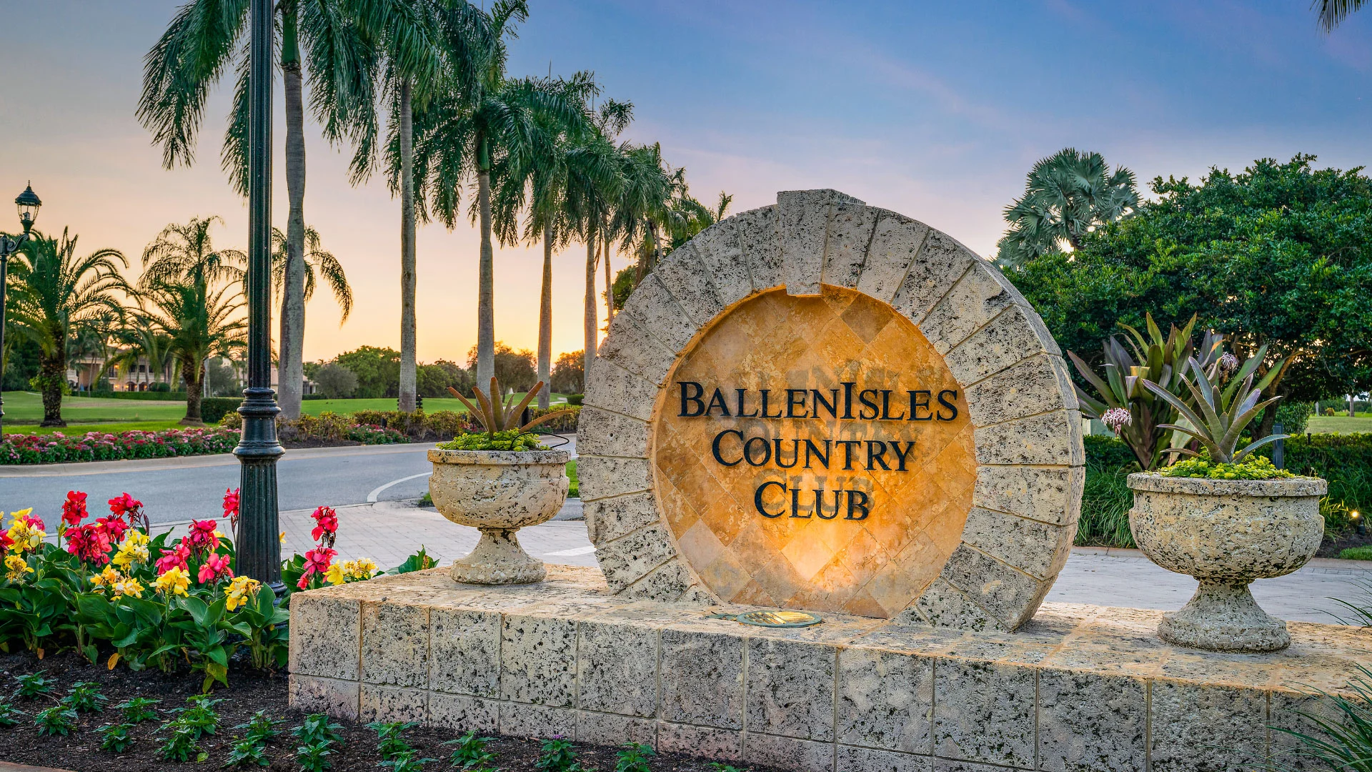 the welcome sign at the entrance to Ballenisles in Palm Beach Gardens
