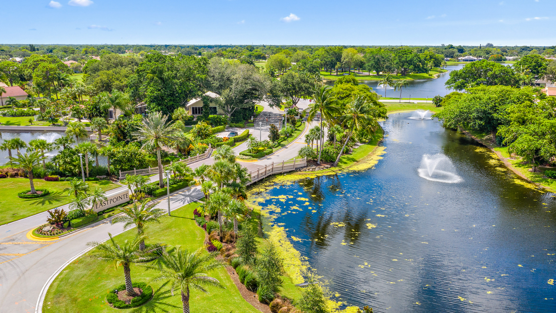 an aerial photo of the entrance to Eastpointe Country Club