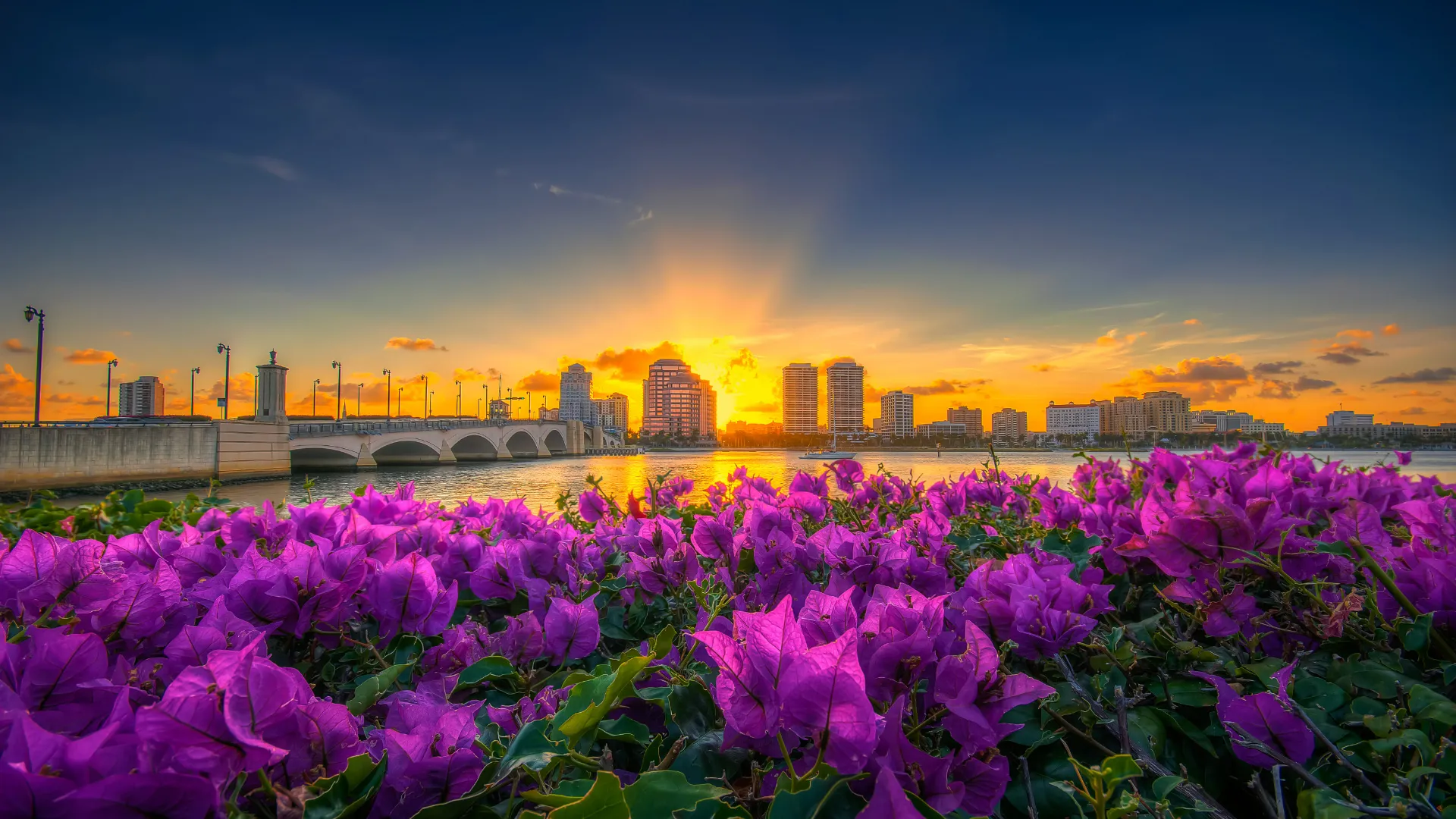 West Palm Beach from across the intracoastal