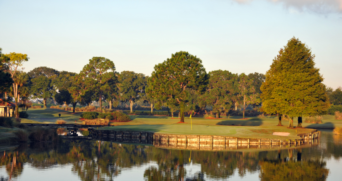 a golf course in Orlando, Florida