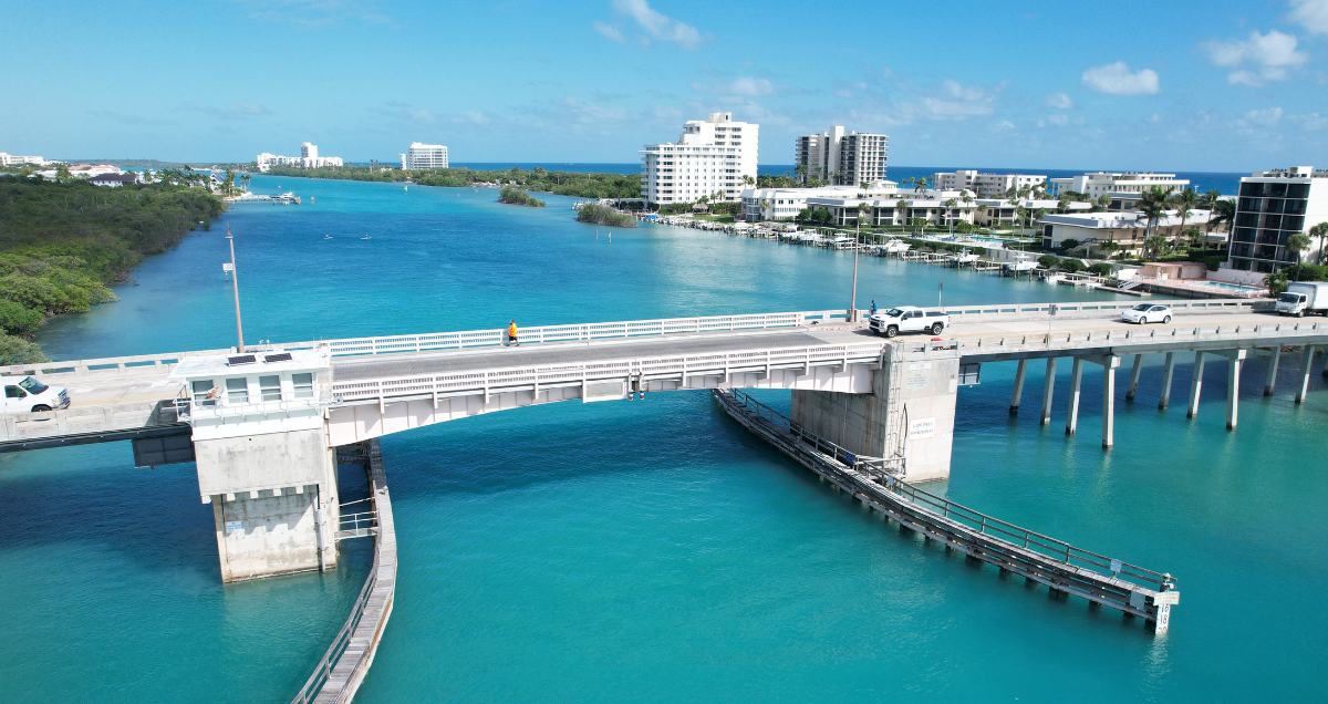an aerial photo of Cato's Bridge in Jupiter, Florida on a clear, sunny day